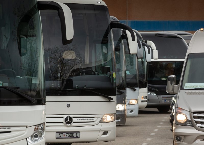 Prijevoznici traže novi model moratorija na otplatu kredita: 'Banke i leasing kuće nas lihvare'