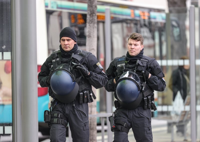 Uhićeni pripadnici IS-a koji su u Njemačkoj pripremali napade