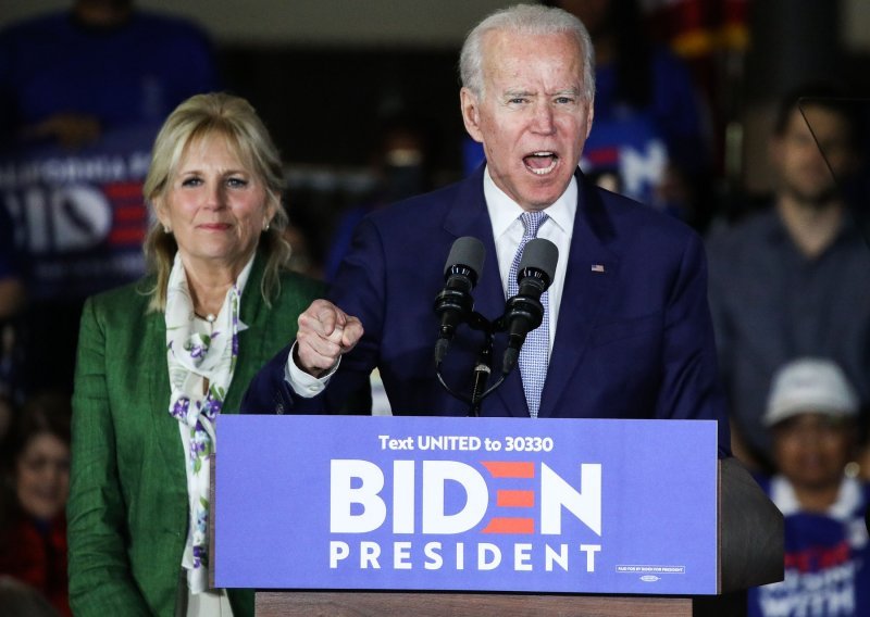 Biden misli da će Trump pokušati odgoditi predsjedničke izbore