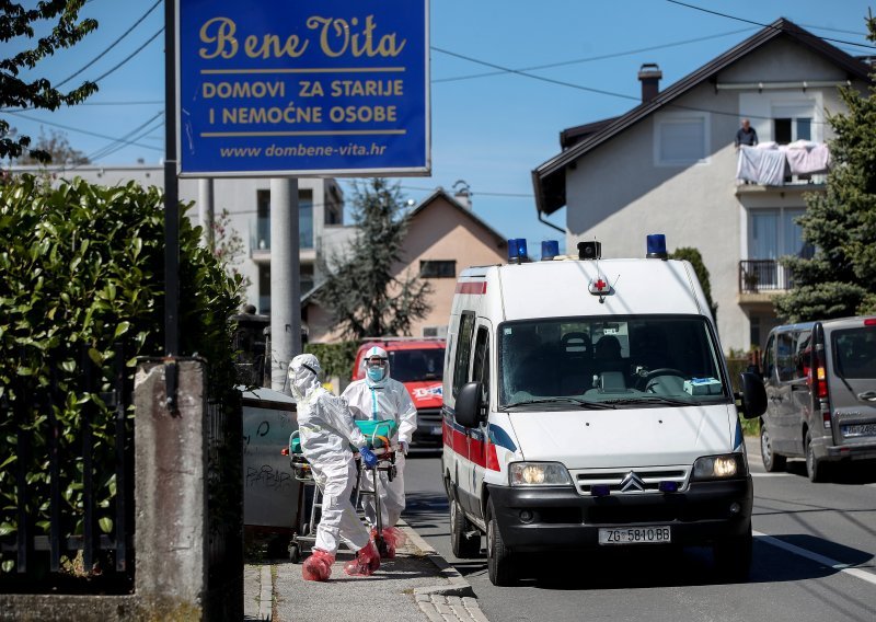 Evakuacija korisnika privatnog doma za starije u zagrebačke bolnice, zaraženo 19 štićenika i četvero djelatnika