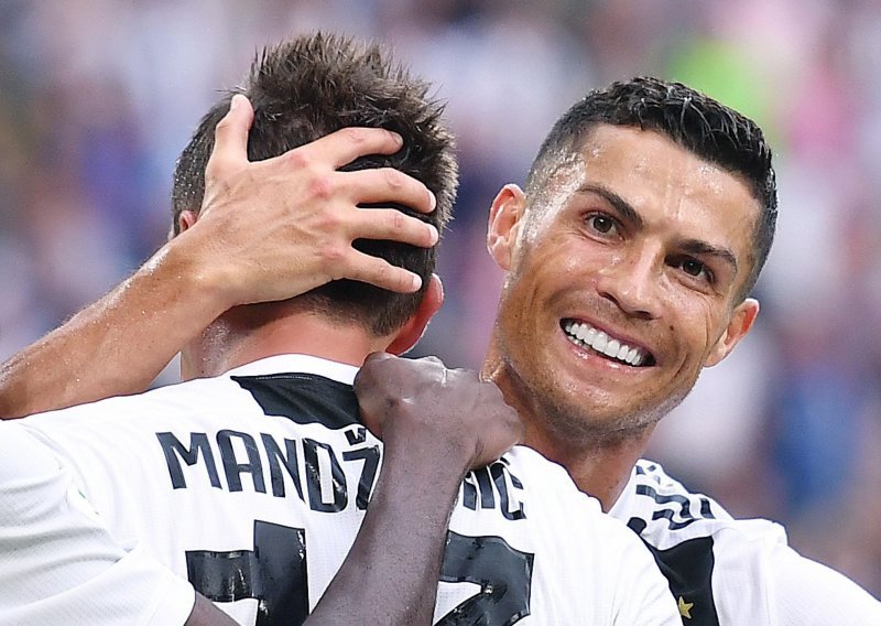 Zar je moguće da je Cristiano Ronaldo bio toliko ljubomoran na Marija Mandžukića i patio zbog Hrvata?