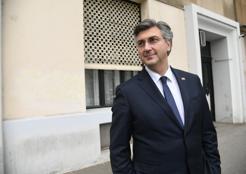 Plenković najavio da se HDZ odriče dijela proračunskog novca, a odgovorio je i predsjedniku Milanoviću