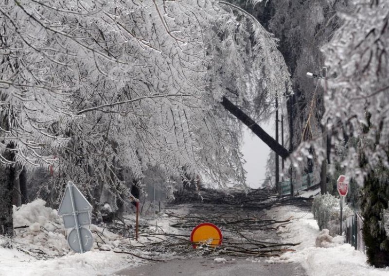 Planinari i izletnici ne riskirajte, vrijeme je opasno!