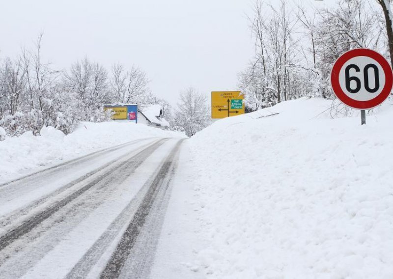 Šef skijališta kojeg nema godinama primao visoku plaću?!