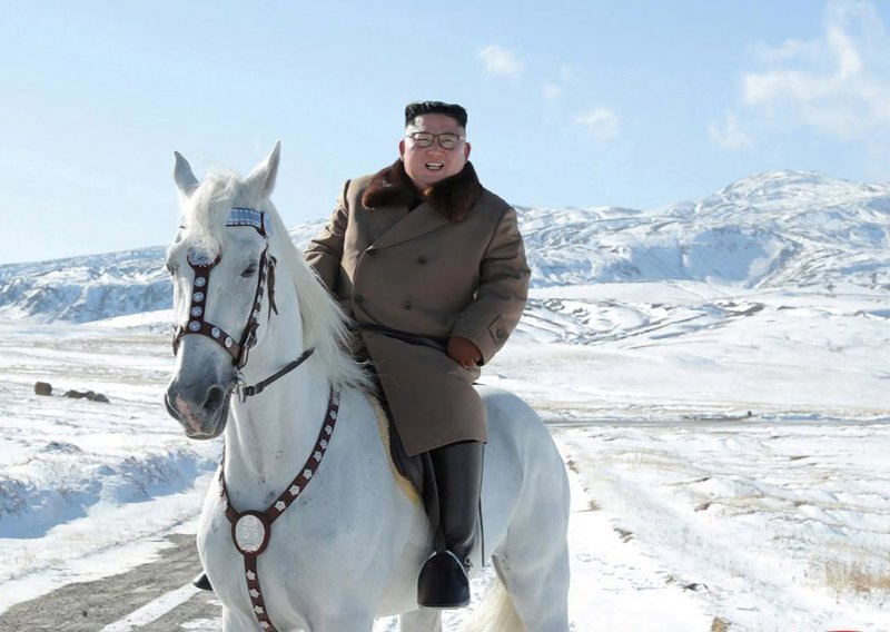 Kim Jong Un možda pokušava izbjeći koronavirus, kaže Južna Koreja