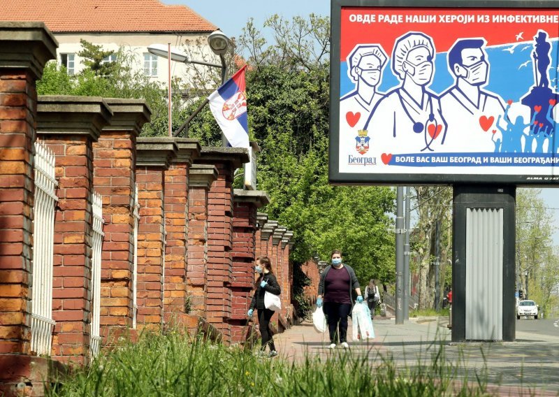Još dvije žrtve korone u Srbiji, broj zaraženih postupno pada