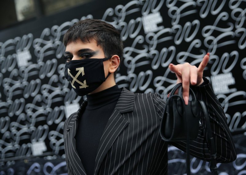 Jedan od najpopularnijih brendova današnjice našao se na udaru javnosti zbog maske za lice od preko 7 tisuća kuna
