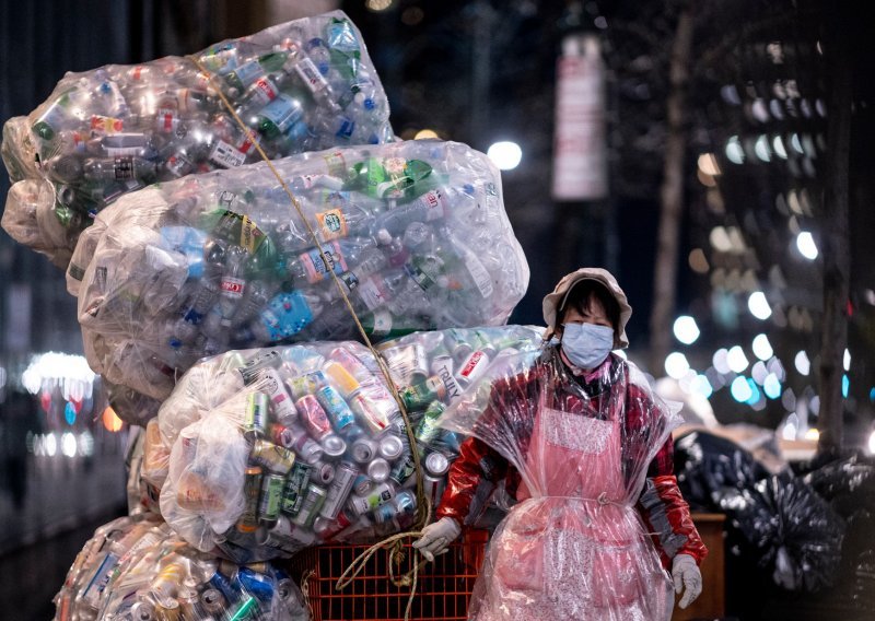 Otkrivena najviša razine mikroplastike na dnu mora u blizini Italije