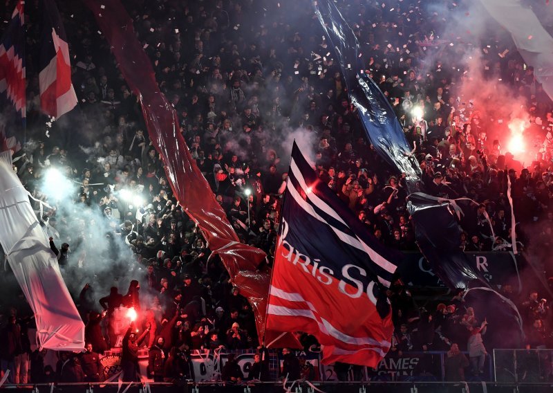 PSG-u deveti naslov francuskog prvaka, Lyon najveći gubitnik, a Ligue 1 ostala bez čak 110 milijuna eura od TV prava