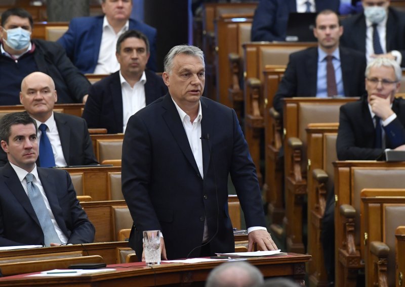 Orban se odriče izvanrednih ovlasti do kraja svibnja
