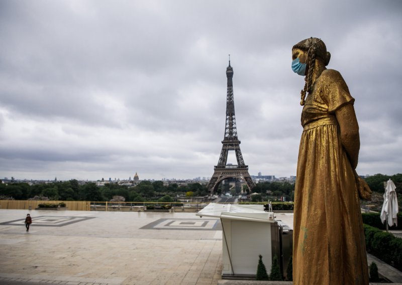 Parkovi u Parizu otvoreni nakon dva mjeseca