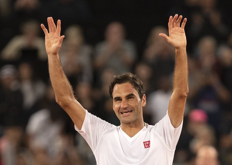 Nakon što je s milijun dolara pomogao bolnicama u Švicarskoj, Roger Federer je s istim iznosom nahranio i djecu u Africi