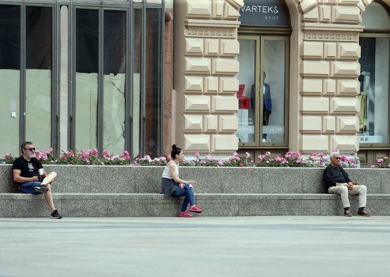 Hrvatska je ušla u treći val popuštanja mjera: Počinje djelomična nastava, u trgovačkim centrima bez isprobavanja odjeće, na šankovima nema zadržavanja, putuje se bez propusnica