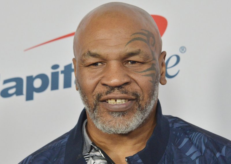 Mike Tyson oduševljen spektaklom UFC-a; kratkom porukom bocnuo našeg Stipu Miočića i digao na noge borilačku zajednicu