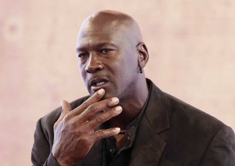 Smrt oca, nakon koje se Michael Jordan prvi put umirovio, i danas je nerasvijetljena priča