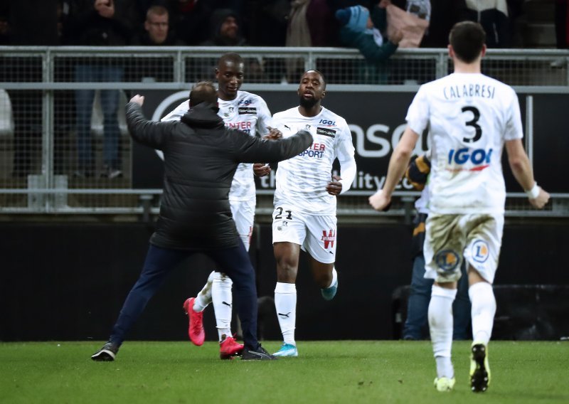 Kaos u Ligue 1, pokrenuta sudska tužba koja može sve promijeniti; mali francuski klub suprotstavio se drastičnoj odluci nogometnih moćnika