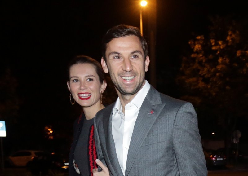 Mirela Forić Srna nakon osam godina obznanila kraj jednog životnog poglavlja, a oglasio se i Darijo Srna