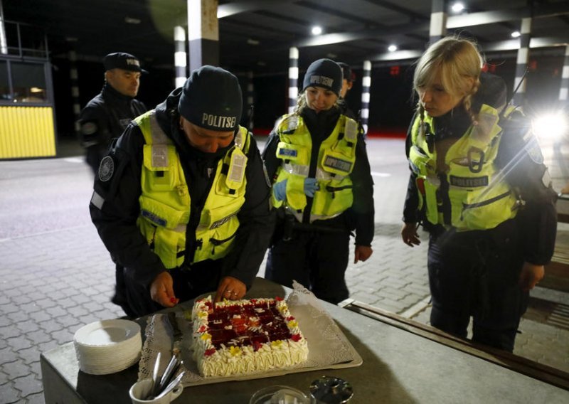 Litva, Latvija i Estonija otvorile granice za svoje državljane