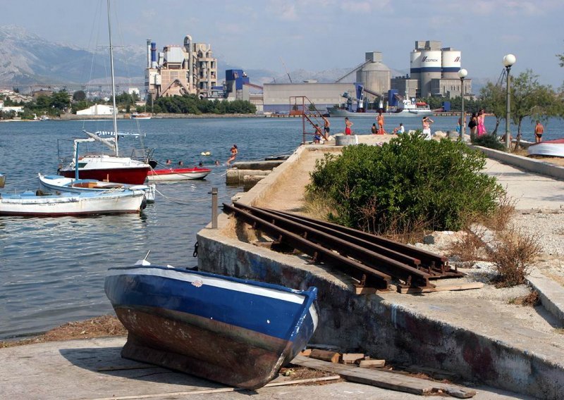 Ne želimo spaljivanje otpada u Kaštelima