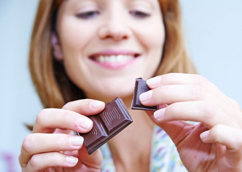 Mršavljenje je izazovnije nakon četrdesete: Isprobajte savjete koji uključuju i tamnu čokoladu