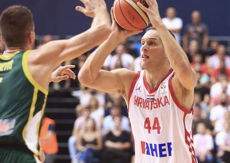 Najbolji hrvatski košarkaš Bojan Bogdanović mora na operaciju; ova sezona koju je prekinula pandemija za njega je definitivno gotova