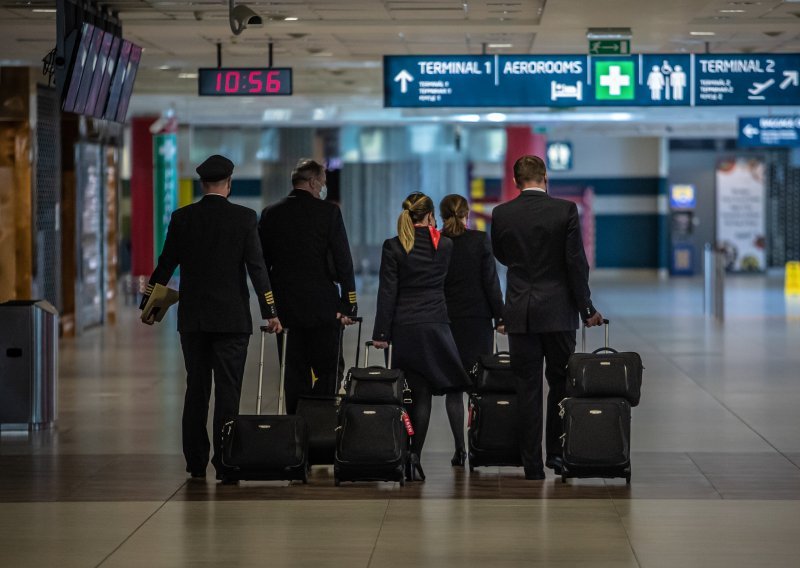 Češka danas otvara granice s Austrijom, Njemačkom i Mađarskom