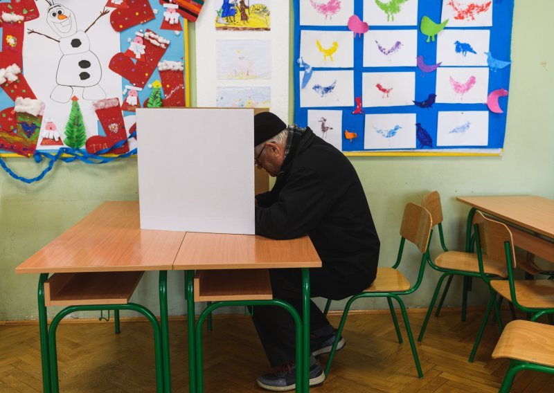 DIP izdao upute; evo kako će glasati oni koji na dan izboru ne budu u svojem prebivalištu