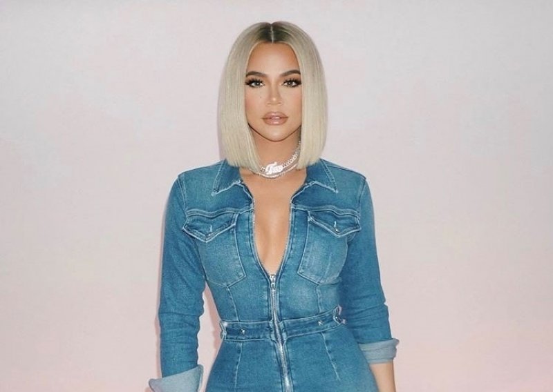 Khloe Kardashian iznenada promijenila frizuru, a fanovi se pitaju što je još doradila na sebi da izgleda neprepoznatljivo