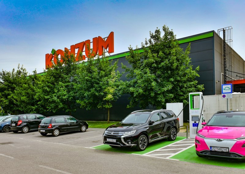Otvorena prva ultrabrza e-punionica Konzuma i Hrvatskog Telekoma
