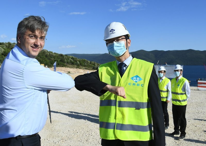 Plenković: Pelješki most zauvijek će riješiti teritorijalnu povezanost Hrvatske