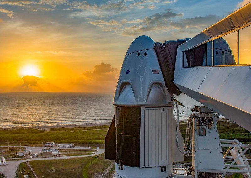 Želite li gledati kako SpaceX prvi put šalje ljude u svemir? Evo nekoliko načina