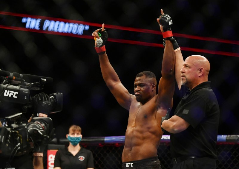 Francis Ngannou jasno dao do znanja što misli o Stipi Miočiću i otkrio zašto misli da bi ga u novoj borbi pobijedio