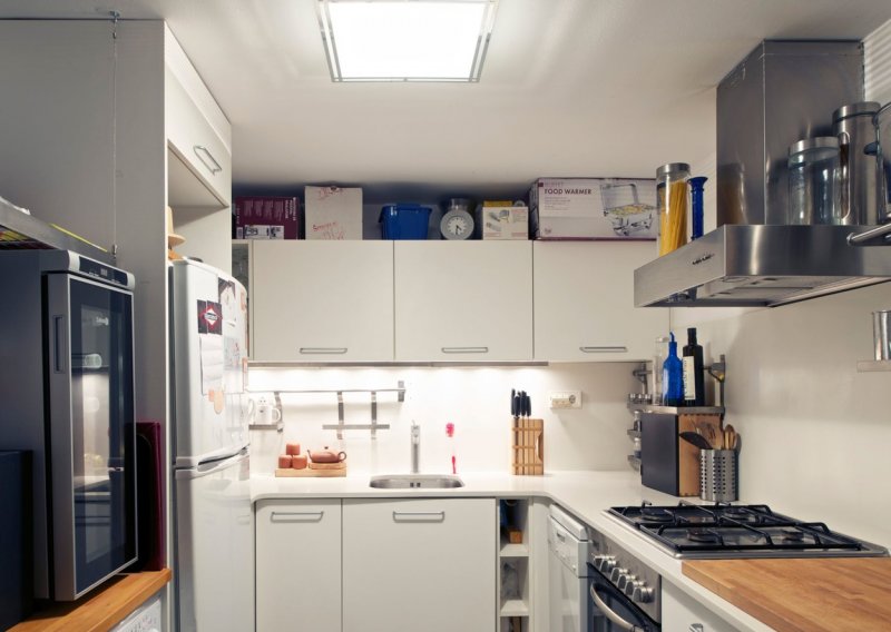 Kako pronaći još malo prostora za odlaganje u domu? Ikeini dizajneri interijera nude praktična i kreativna rješenja