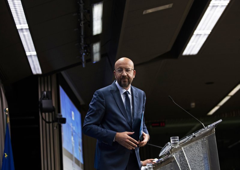Michel za 19. lipnja najavio fizički samit čelnika EU-a