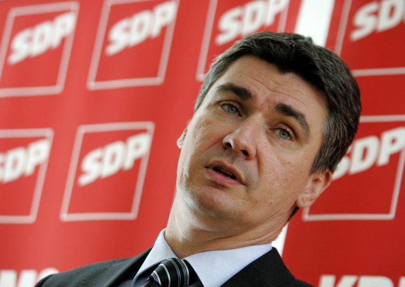 SDP se pita: Tko laže - Orban ili Kosor?