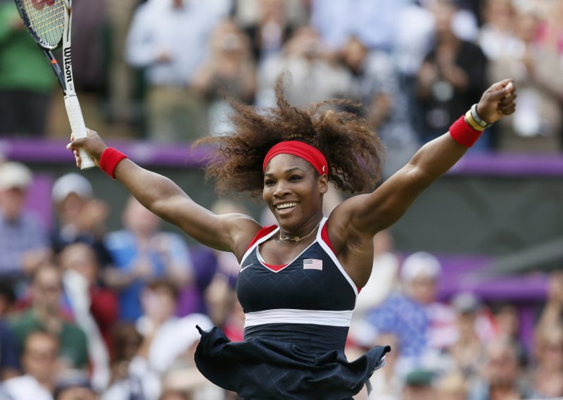 Serena pregazila Šarapovu i zaokružila karijeru