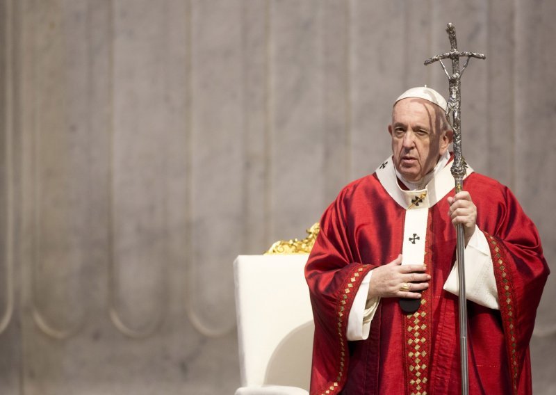 Vatikan u borbi protiv korupcije donio jedinstven zakon o javnoj nabavi