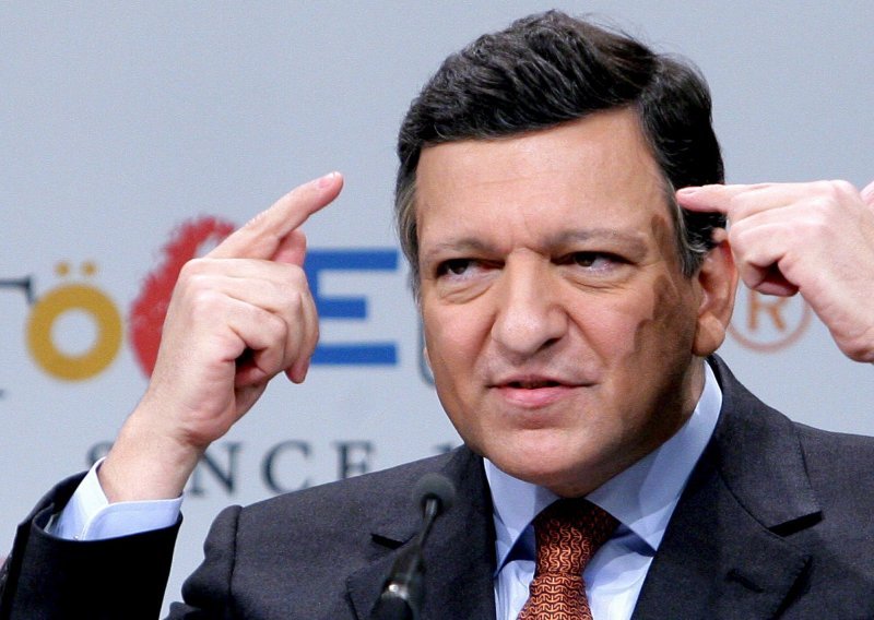 Barroso i Rehn čestitali Jadranki Kosor