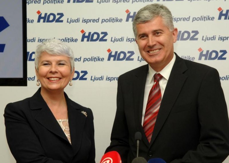 'Vlast bez HDZ-a donosi 'užas' u Federaciji'