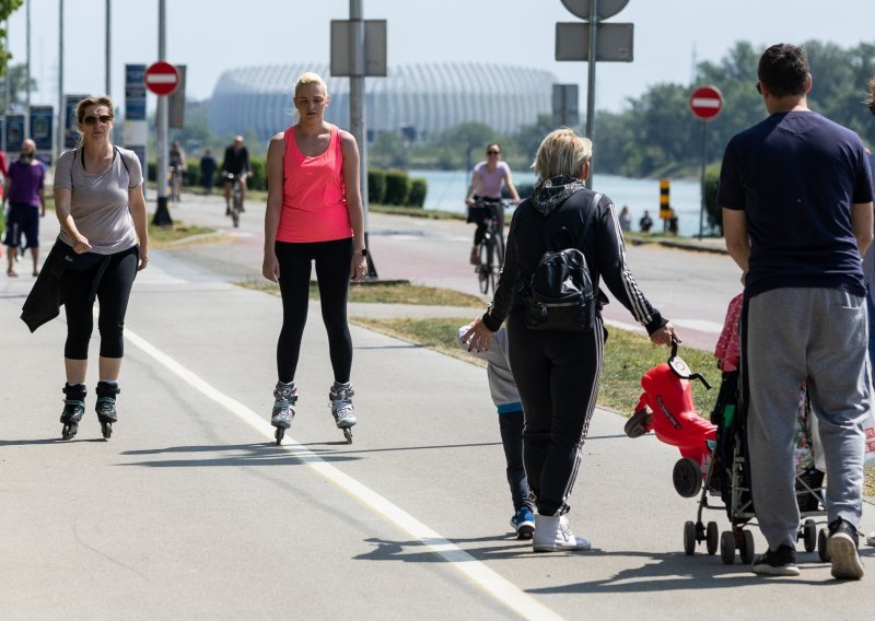 Ujutro još oblačno i uz kišu, a onda sunce uz temperaturu koja ide do 33 celzijevca