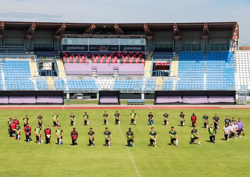 Nogometaši Gorice prvi su kleknuli i jasno poručili: Zajedno protiv rasizma, zajedno za jednakost!