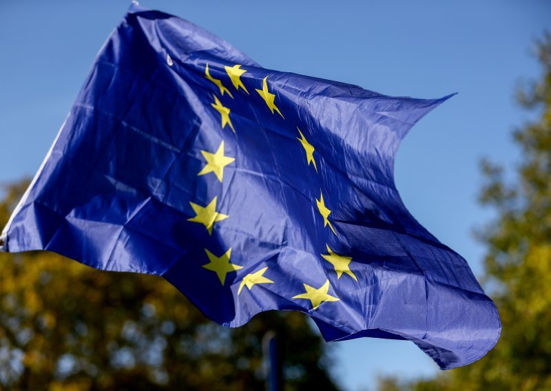 Uništenje zastave Europske unije u Njemačkoj ubuduće kažnjivo