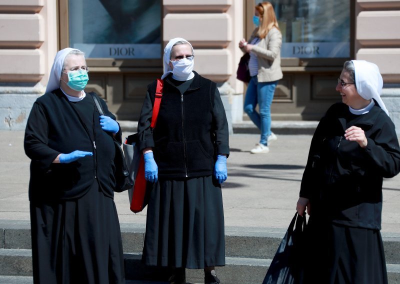 WHO savjetuje: Nosite maske na javnim mjestima