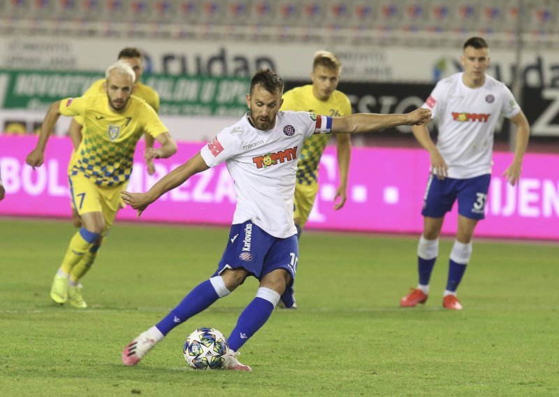 [VIDEO] Drama na Poljudu; Hajduk s igračem više u sudačkoj nadoknadi jedva stigao do pobjede protiv Intera