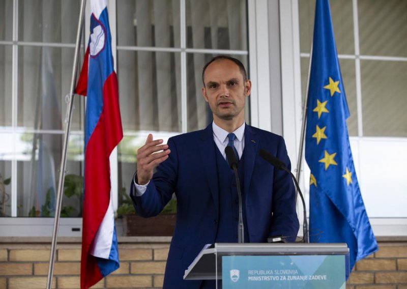 Slovenija granicu s Italijom otvara vjerojatno 15. lipnja