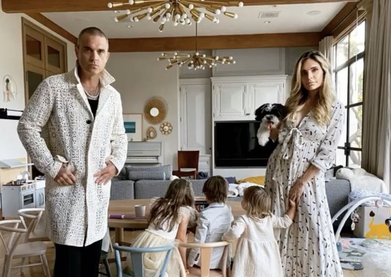 Ayda Field i Robbie Williams nemaju namjeru staviti svoju obitelj u reality emisiju