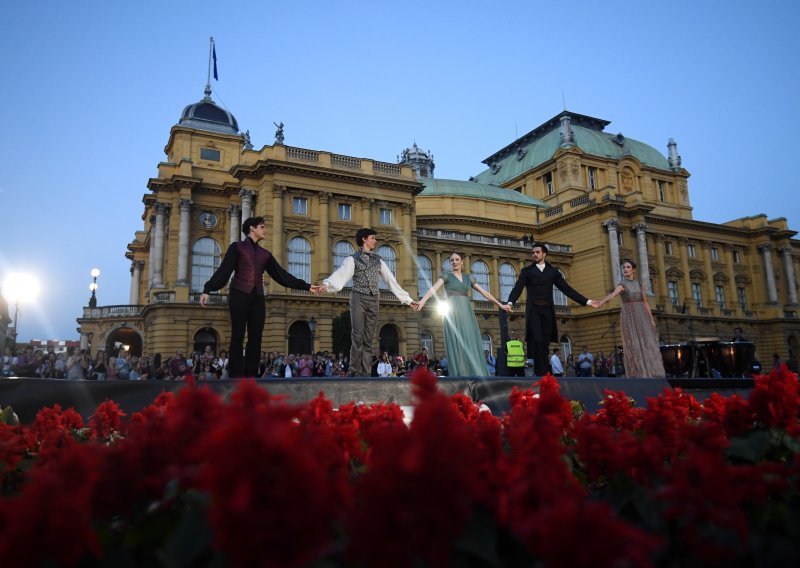 Počele su Ljetne večeri HNK u Zagrebu