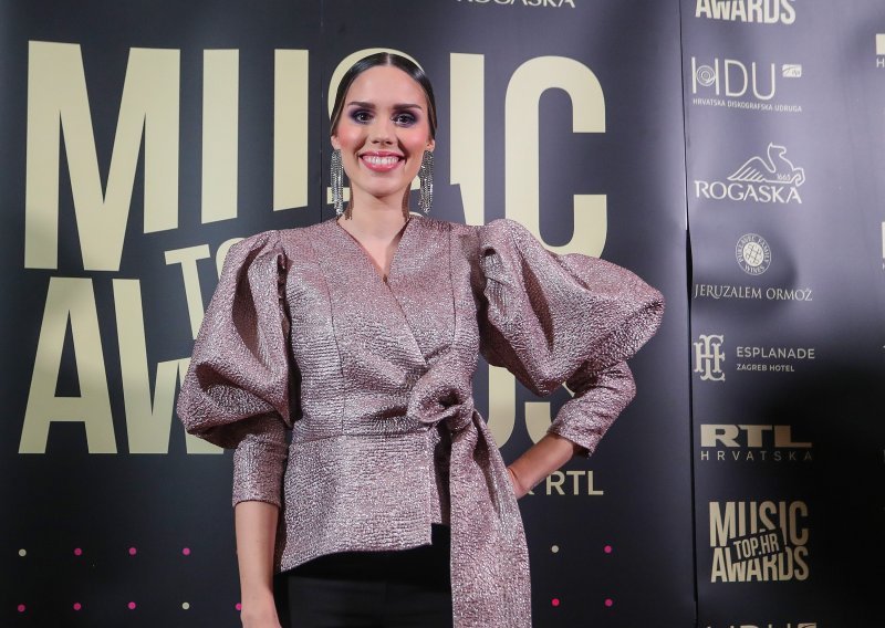 Franka Batelić danas ima rođendan: 'U iduću rasplesano, veselo, otvorenog uma i mrvu odgovornija i mudrija... Pa što bude'