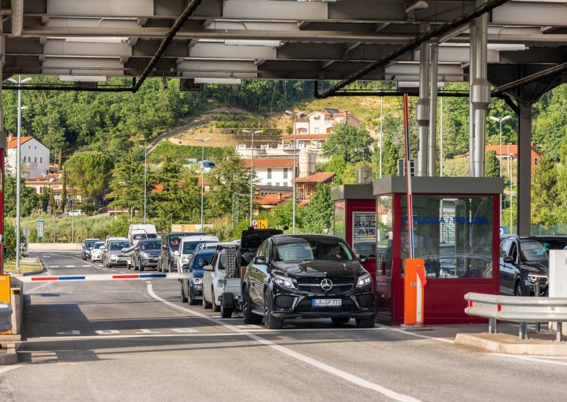 Slovenija objavila popis 'epidemiološki sigurnih' država: Uz Hrvatsku, Mađarsku i Austriju, još 14 zemalja