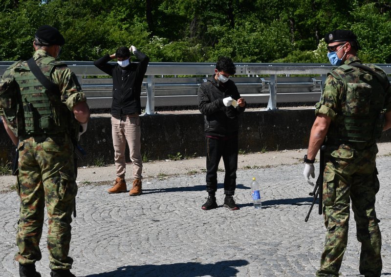 Na mađarsko-srpskoj granici otkriveni tuneli za ilegalni ulazak migranata